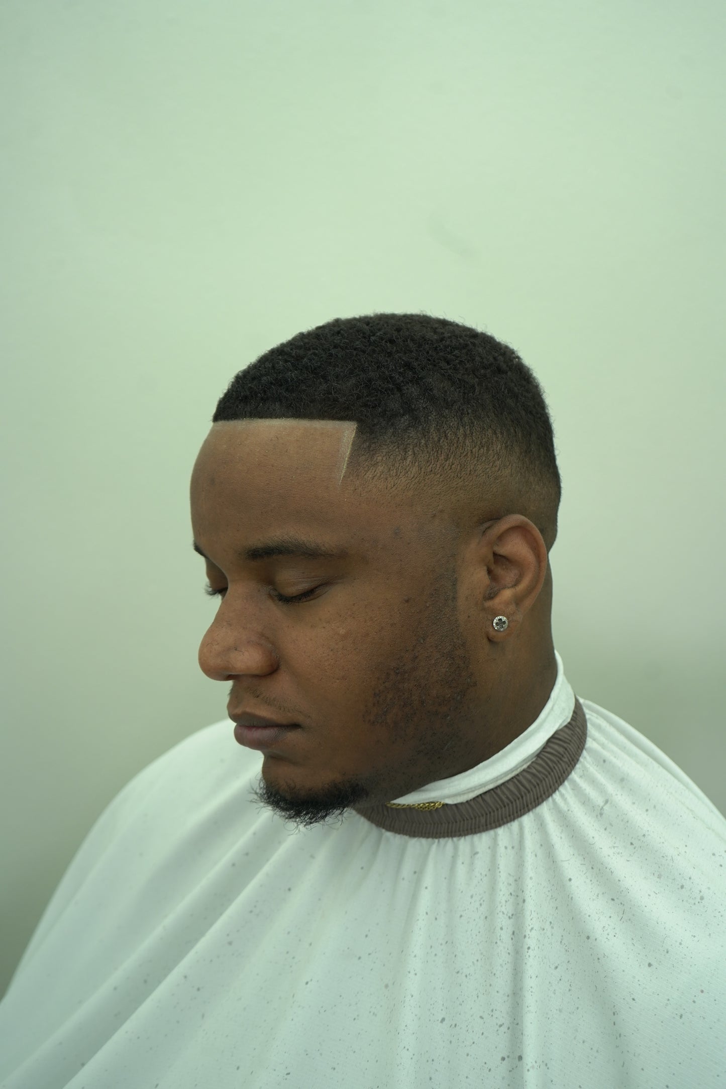 Greg - @cutsbygreg