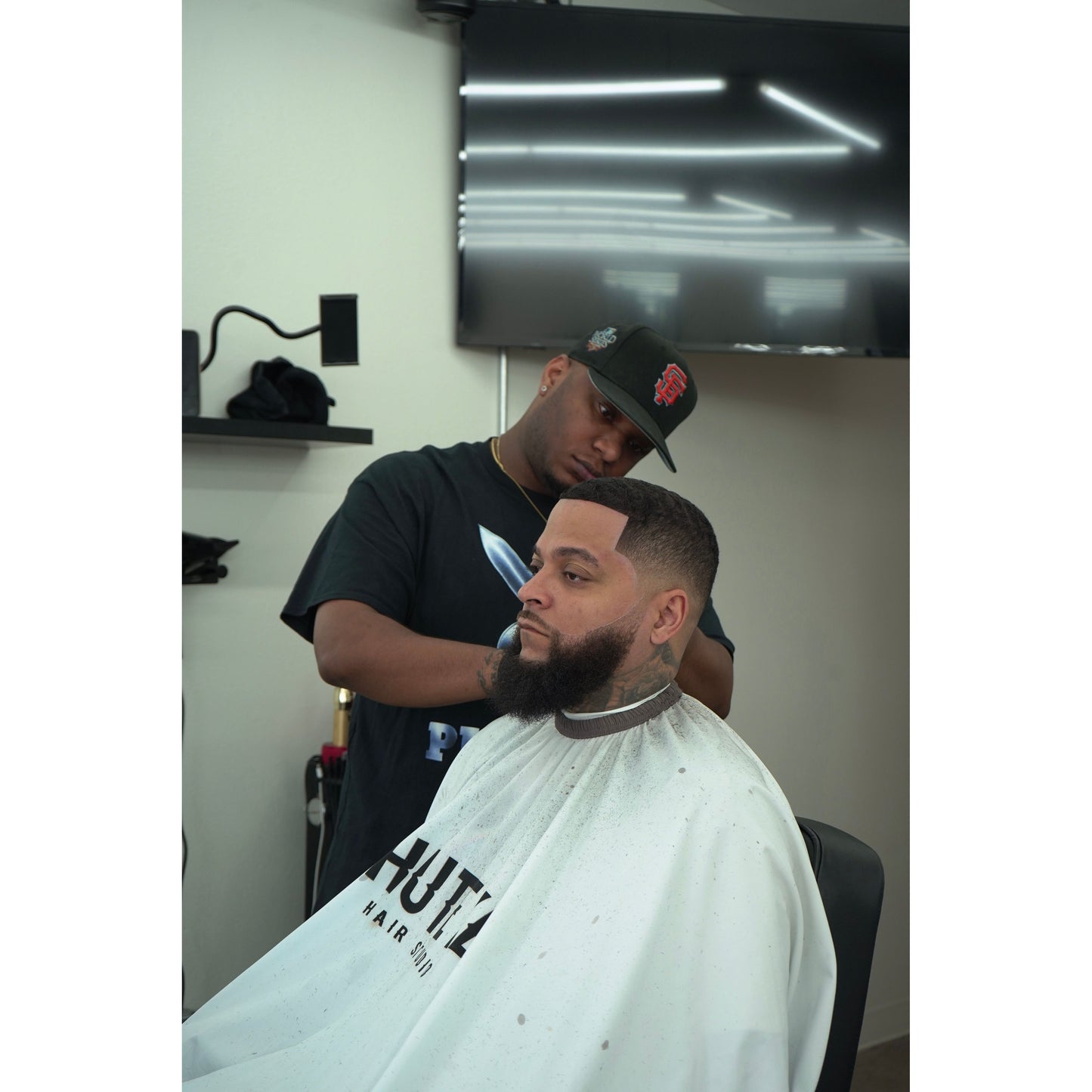 Bruce - @bruce_the_barber_